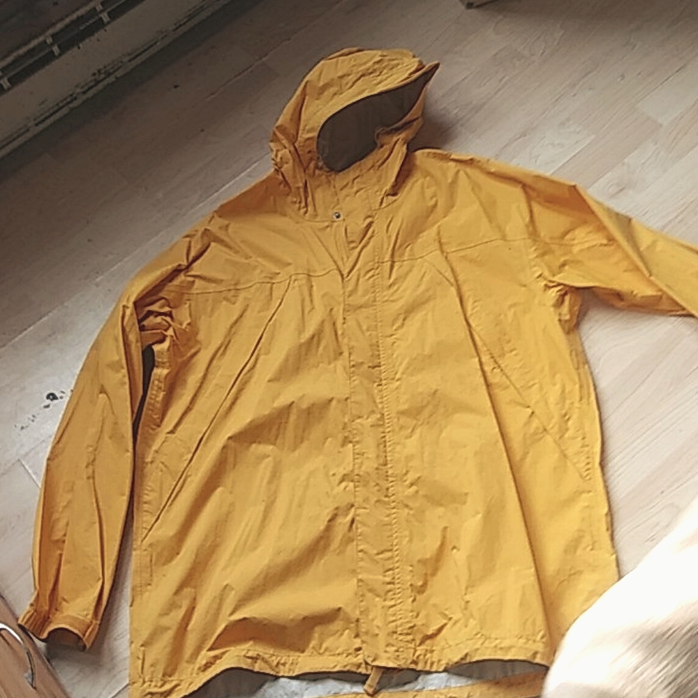 L.L.Bean men's rain jacket